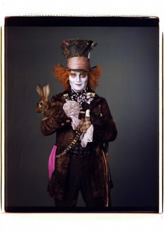 johnny-depp-in-alice-in-wonderland_vanity-fair