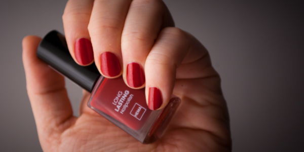 hema-vernis-rouge-824