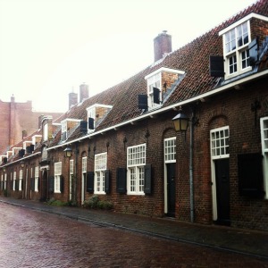 utrecht-dutch-small-house