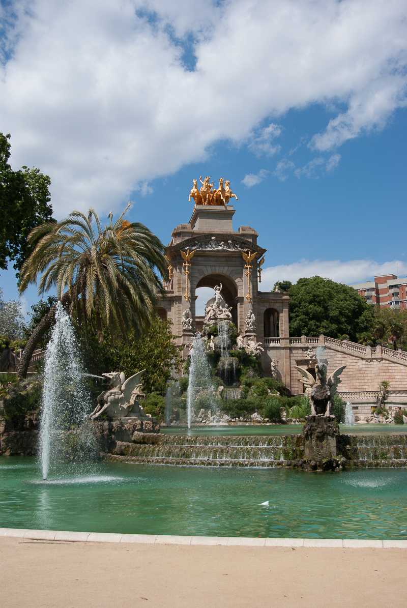 fontaine-parc-de-la-citadelle-barcelone