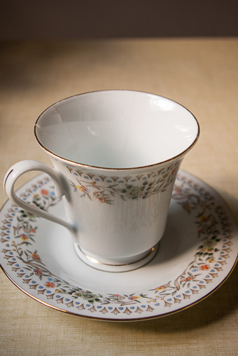 tasse porcelaine vintage