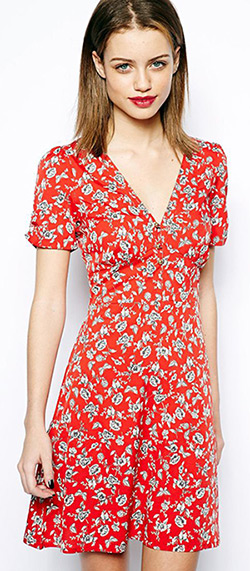 Robe rouge fleurs papillons asos