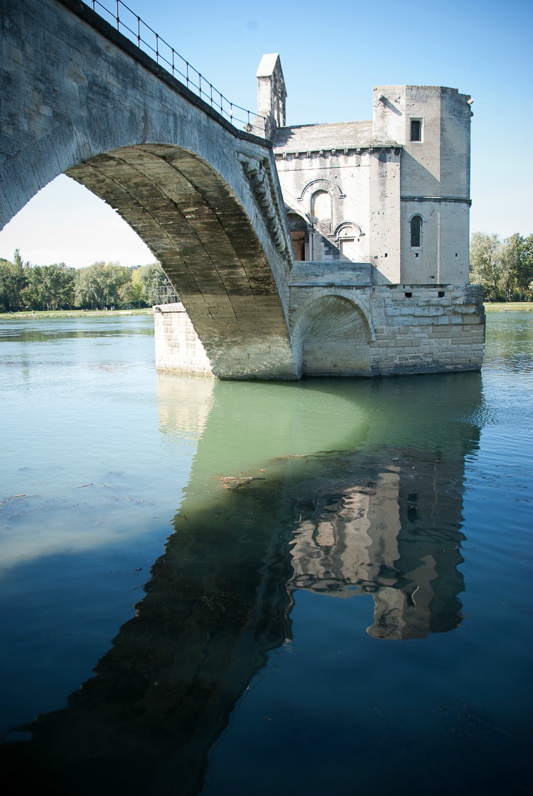 pont-d-avignon-reflets