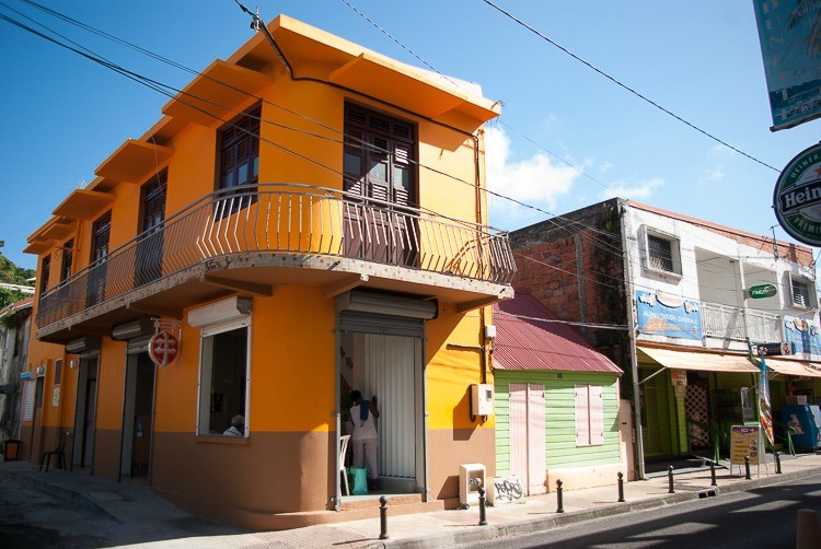 sainte-anne-maison-centre-ville-couleur