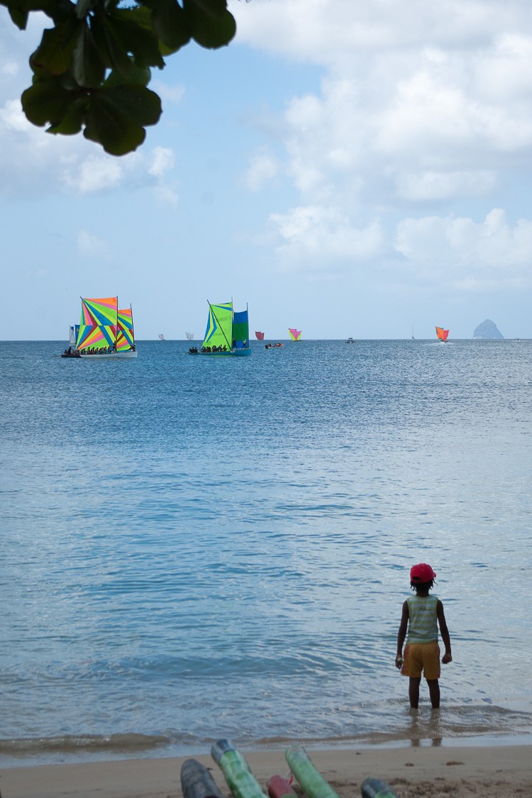 sainte-anne-yole-martinique-enfant-plage