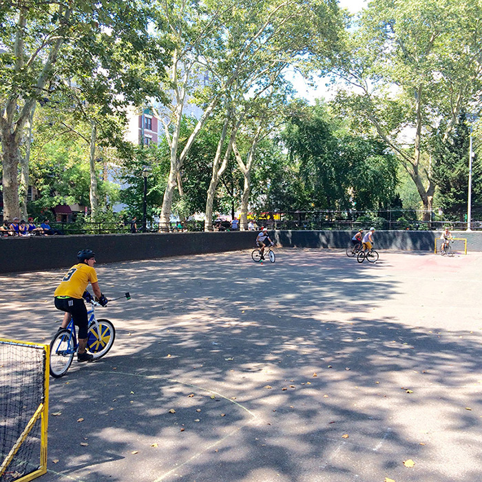 NEwYork-the-pit-bike-polo